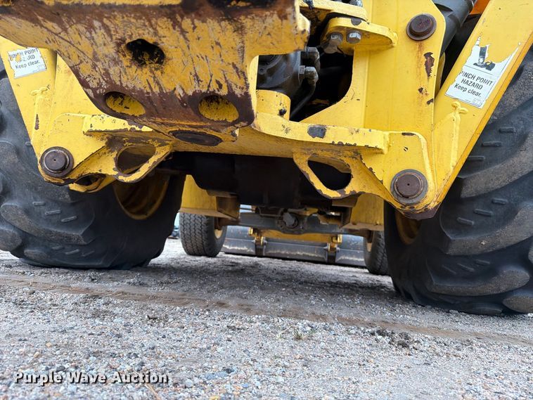 image for item DW6785 2007 New Holland B95 backhoe