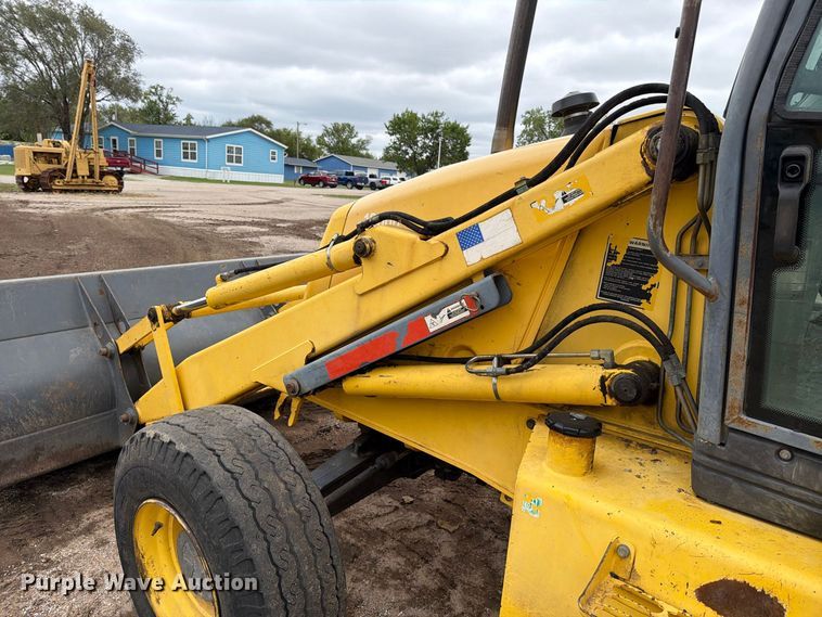image for item DW6786 2000 New Holland LB75 Backhoe