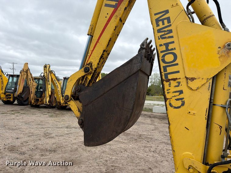 image for item DW6786 2000 New Holland LB75 Backhoe