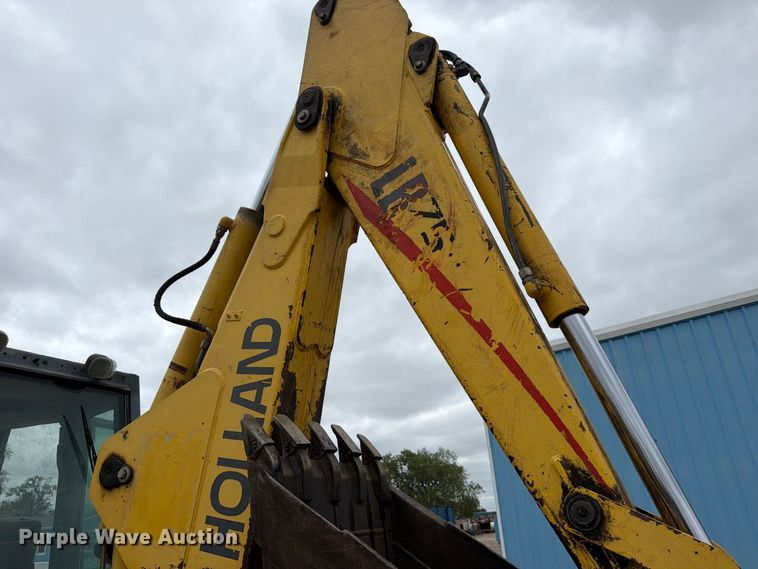 image for item DW6786 2000 New Holland LB75 Backhoe