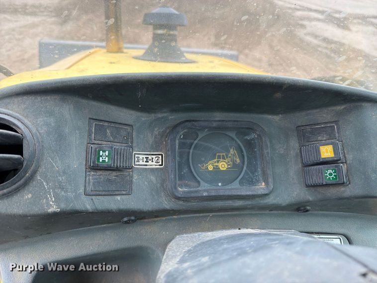 image for item DW6786 2000 New Holland LB75 Backhoe