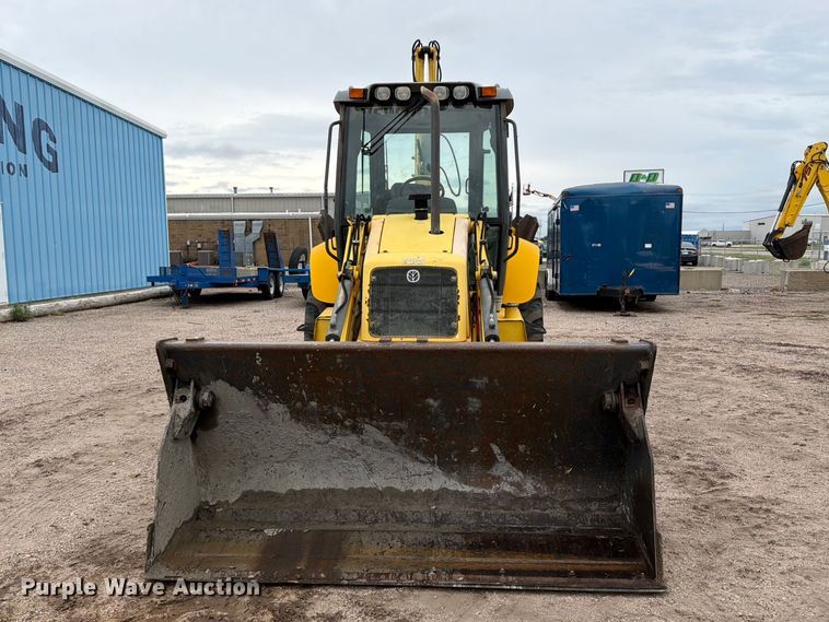 image for item DW6787 2007 New Holland B95 backhoe