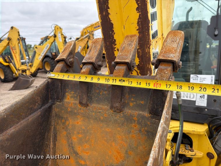 image for item DW6787 2007 New Holland B95 backhoe