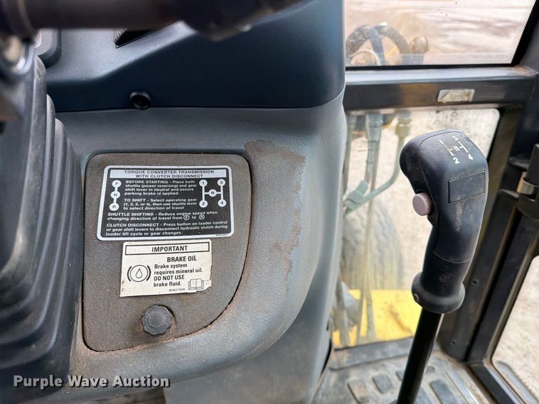 image for item DW6787 2007 New Holland B95 backhoe