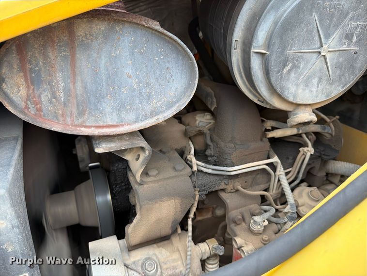 image for item DW6787 2007 New Holland B95 backhoe