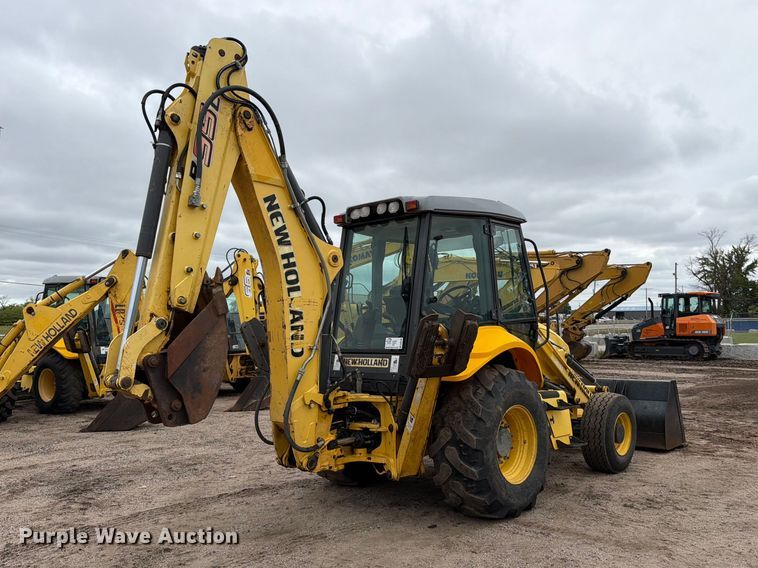 image for item DW6788 2016 New Holland B95C Backhoe