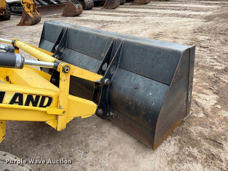 image for item DW6788 2016 New Holland B95C Backhoe