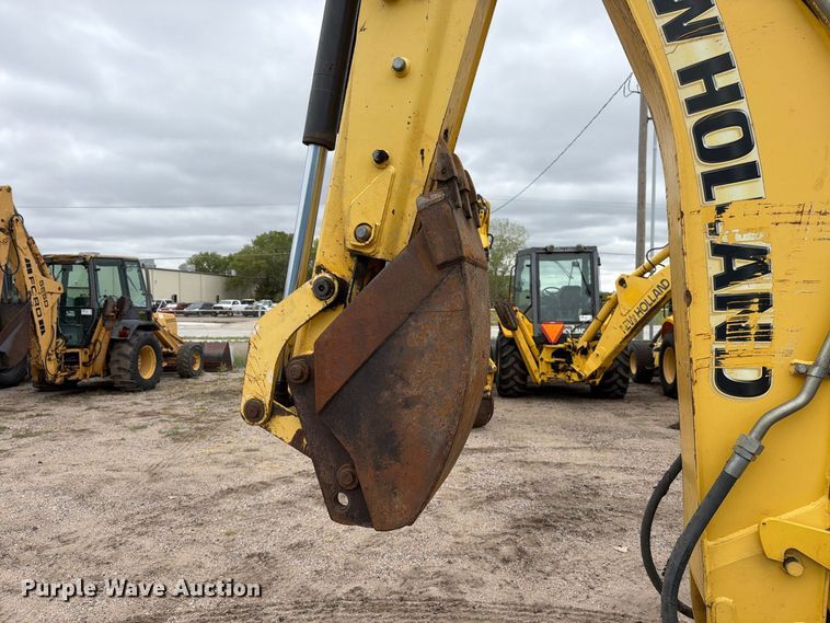 image for item DW6788 2016 New Holland B95C Backhoe