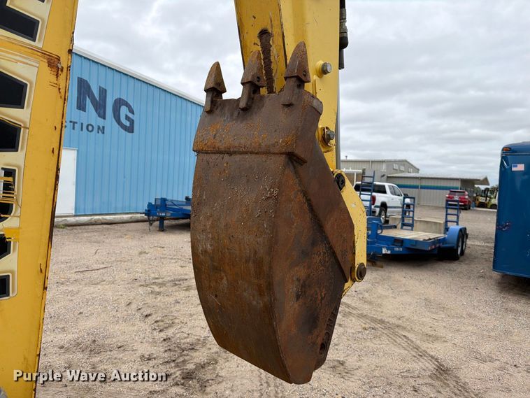 image for item DW6788 2016 New Holland B95C Backhoe
