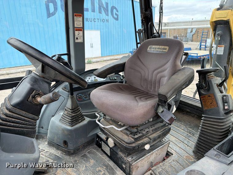 image for item DW6788 2016 New Holland B95C Backhoe