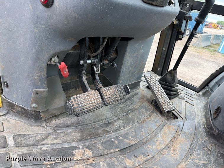 image for item DW6788 2016 New Holland B95C Backhoe