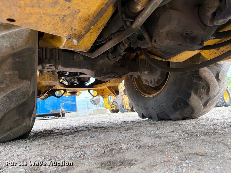 image for item DW6788 2016 New Holland B95C Backhoe