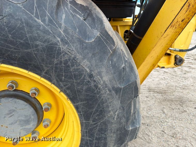 image for item DW6788 2016 New Holland B95C Backhoe