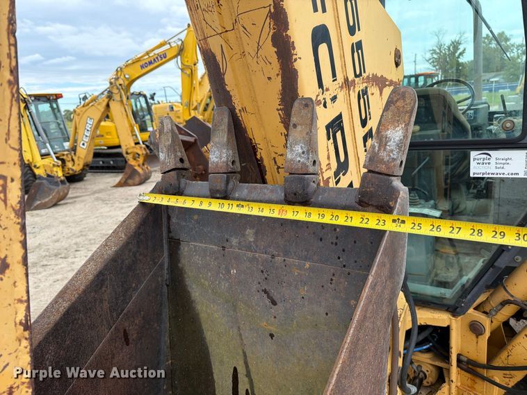 image for item DW6789 1996 Ford 555D backhoe