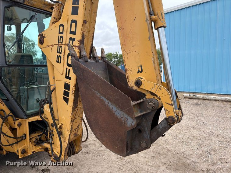 image for item DW6789 1996 Ford 555D backhoe
