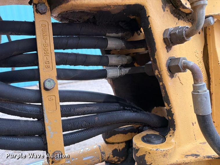 image for item DW6789 1996 Ford 555D backhoe