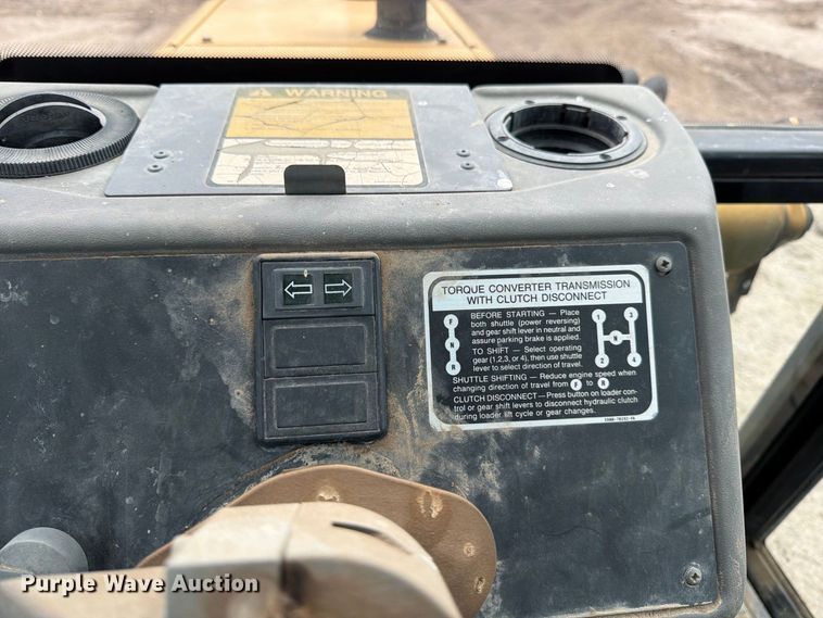 image for item DW6789 1996 Ford 555D backhoe