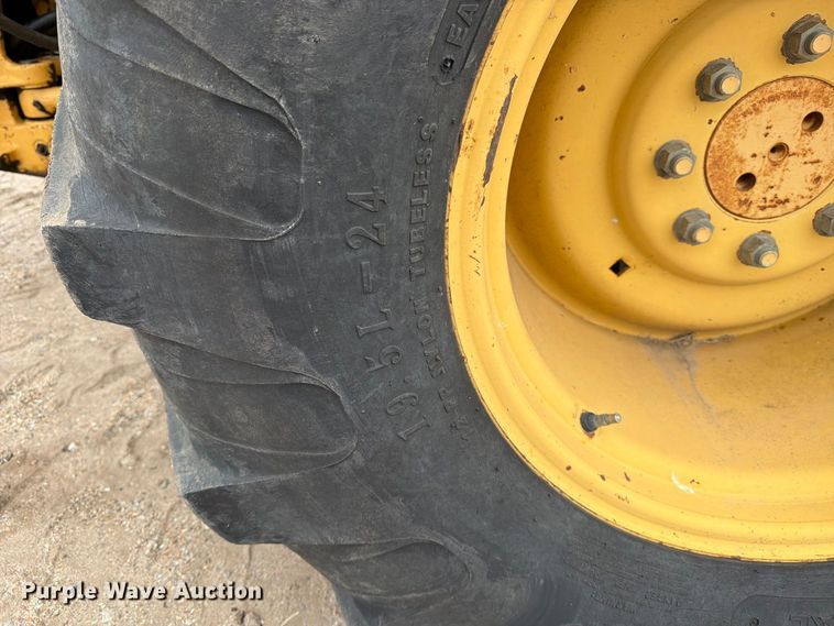 image for item DW6789 1996 Ford 555D backhoe