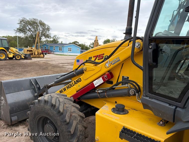 image for item DW6790 2022 New Holland B75D backhoe