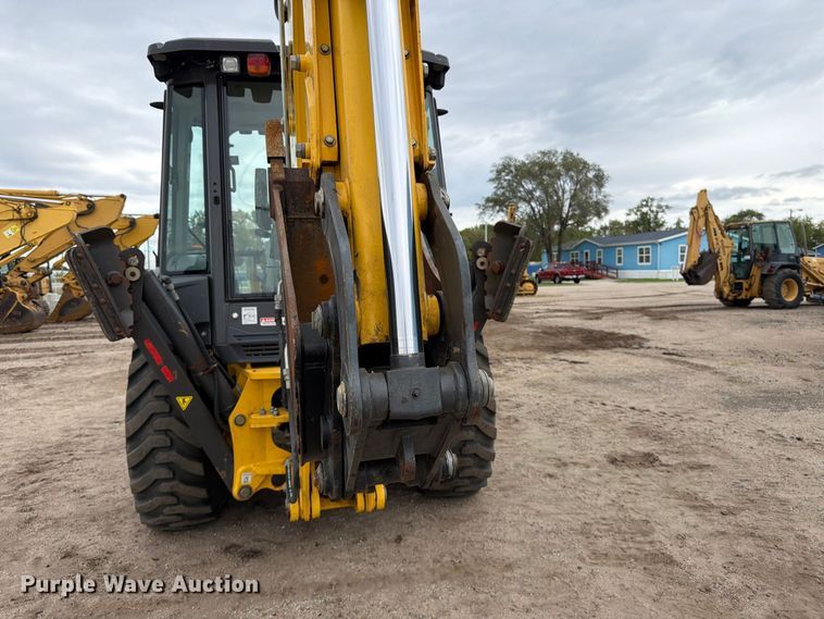 image for item DW6790 2022 New Holland B75D backhoe