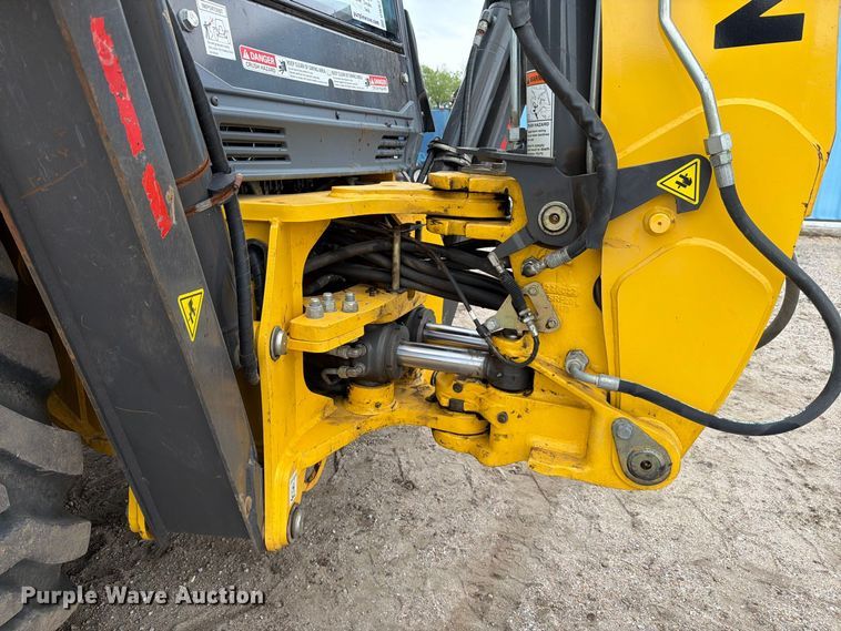 image for item DW6790 2022 New Holland B75D backhoe