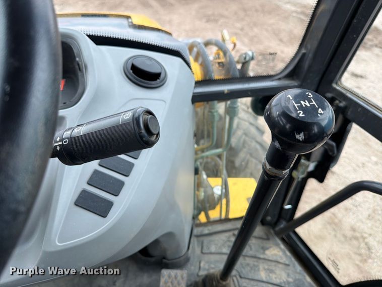image for item DW6790 2022 New Holland B75D backhoe