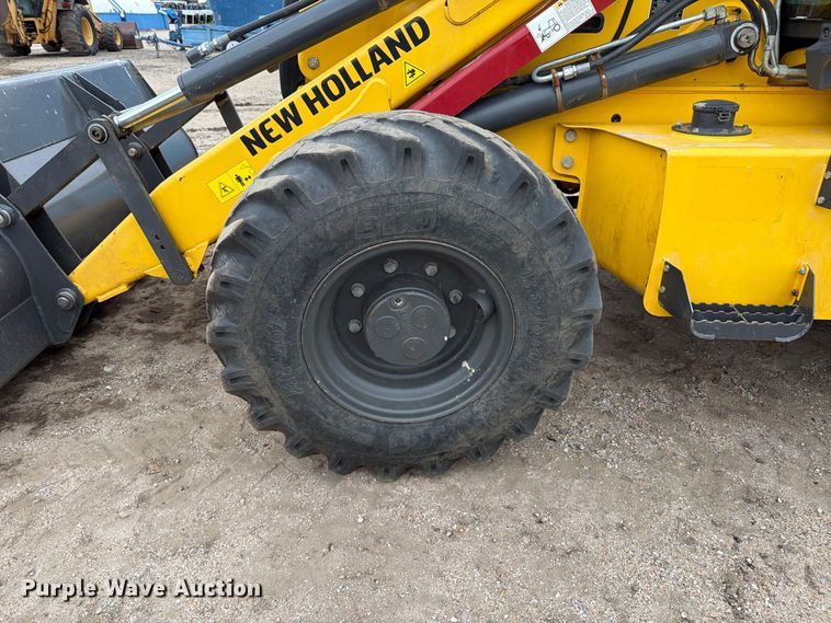 image for item DW6790 2022 New Holland B75D backhoe