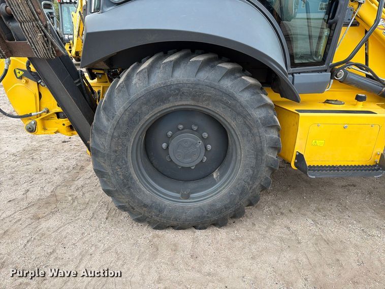 image for item DW6790 2022 New Holland B75D backhoe