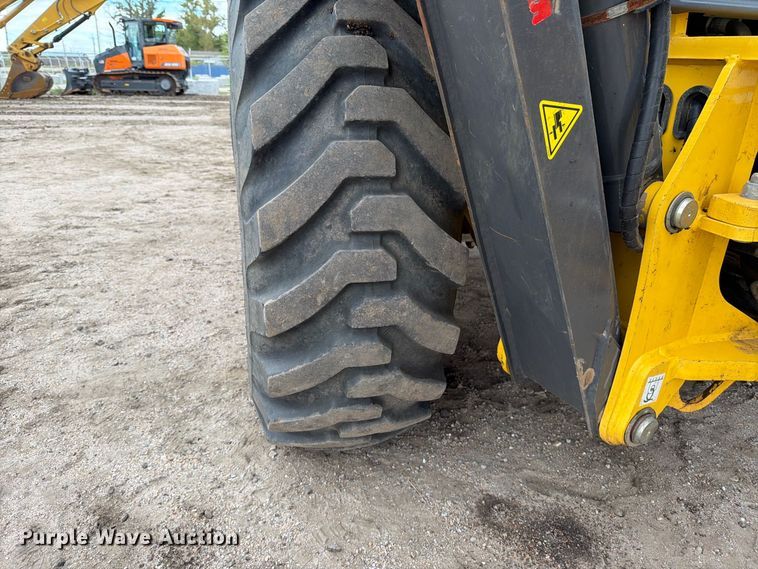 image for item DW6790 2022 New Holland B75D backhoe