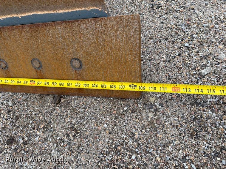 image for item DW6791 2023 Doosan DD100-US dozer