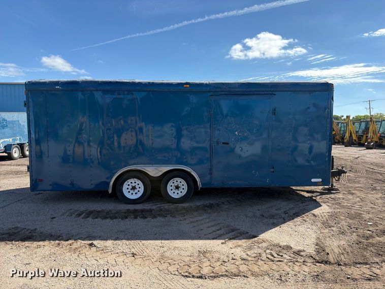 image for item DW6792 1998 Southwest enclosed cargo trailer