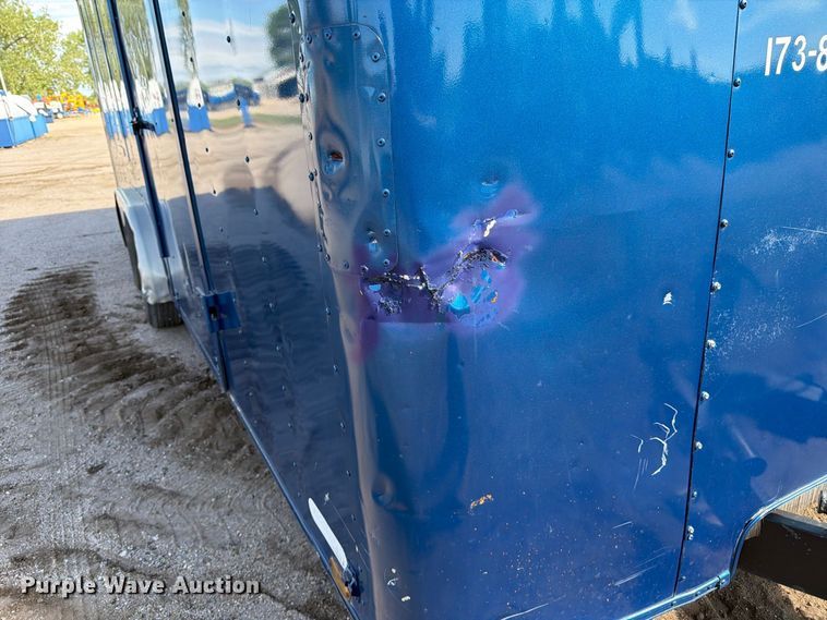 image for item DW6792 1998 Southwest enclosed cargo trailer