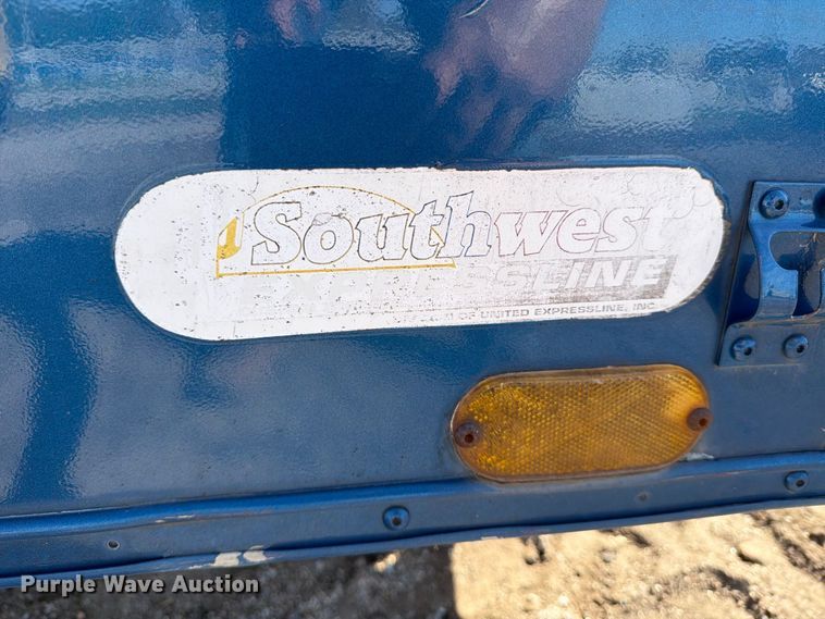 image for item DW6792 1998 Southwest enclosed cargo trailer