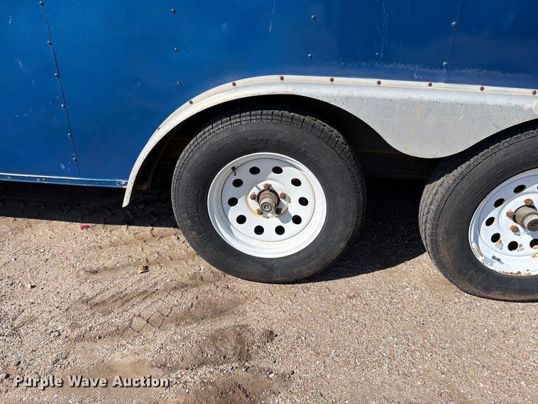 image for item DW6792 1998 Southwest enclosed cargo trailer