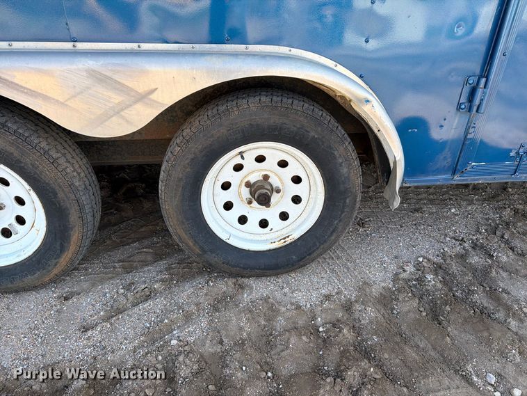 image for item DW6792 1998 Southwest enclosed cargo trailer