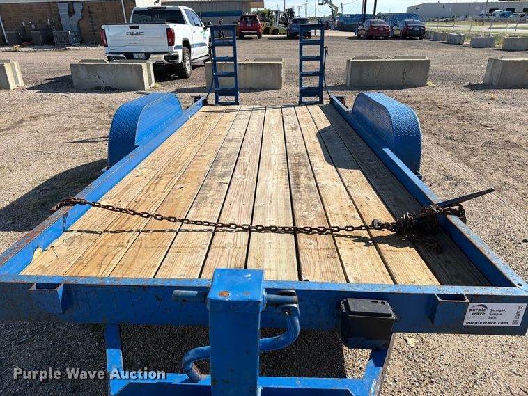 image for item DW6793 1987 Hold equipment trailer