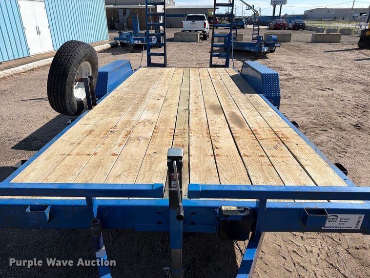 image for item DW6794 2005 PJ CH182 equipment trailer