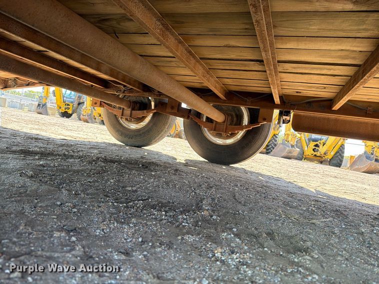 image for item DW6794 2005 PJ CH182 equipment trailer