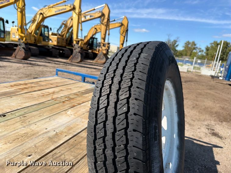 image for item DW6794 2005 PJ CH182 equipment trailer