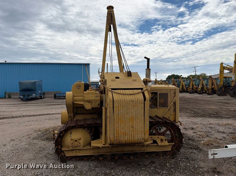 image for item DW6798 International T-D 14 pipelayer