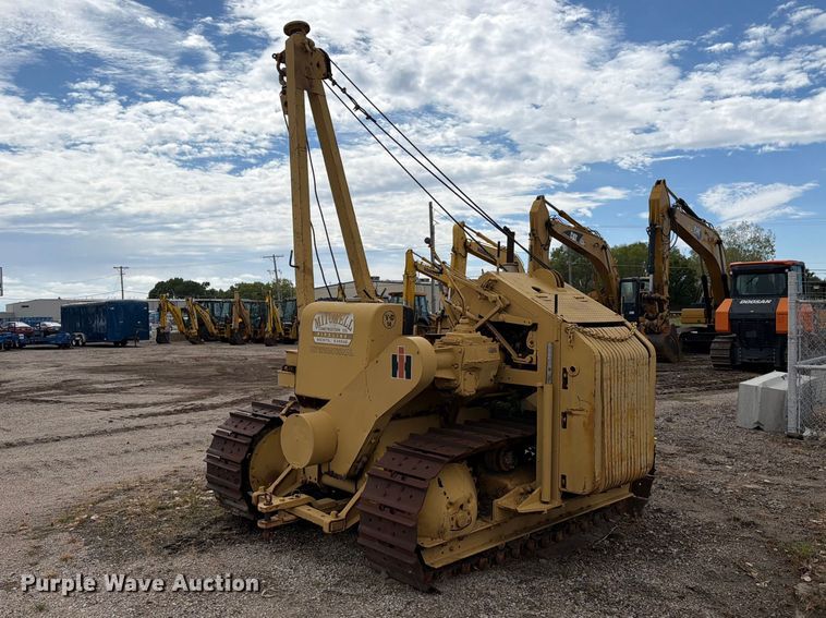 image for item DW6798 International T-D 14 pipelayer