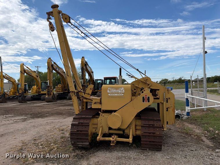image for item DW6798 International T-D 14 pipelayer