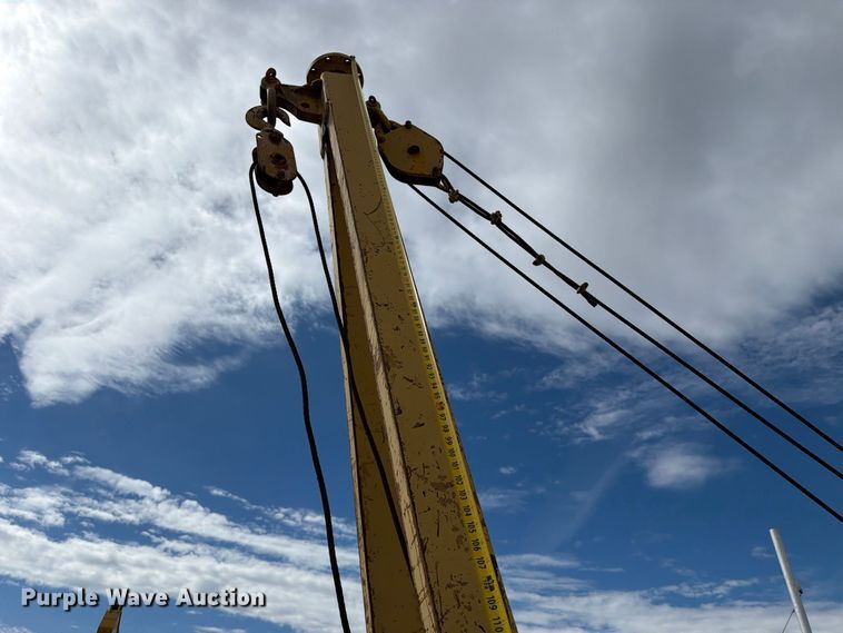 image for item DW6798 International T-D 14 pipelayer