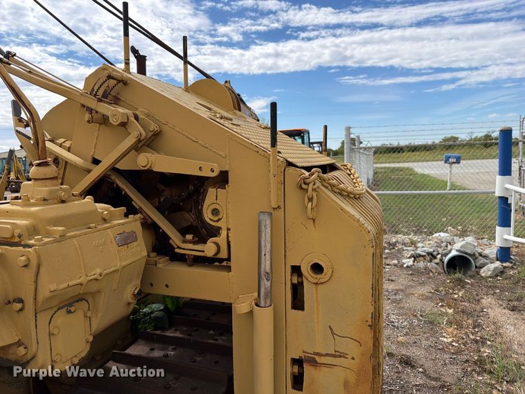 image for item DW6798 International T-D 14 pipelayer