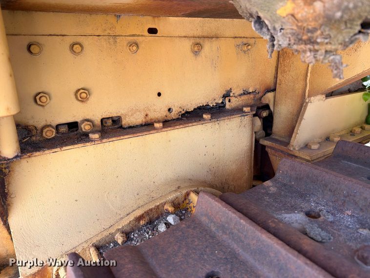 image for item DW6798 International T-D 14 pipelayer
