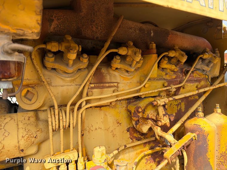 image for item DW6798 International T-D 14 pipelayer