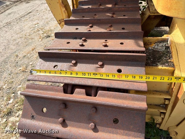 image for item DW6798 International T-D 14 pipelayer