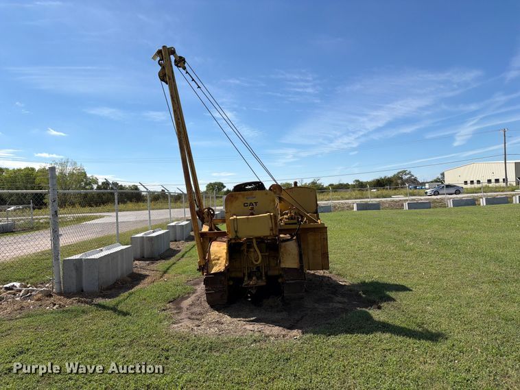 image for item DW6799 Caterpillar Twenty pipelayer