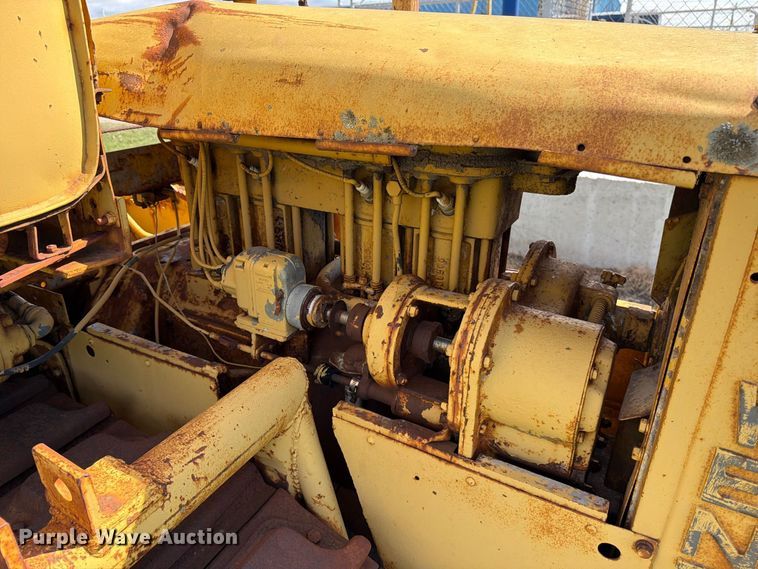 image for item DW6799 Caterpillar Twenty pipelayer