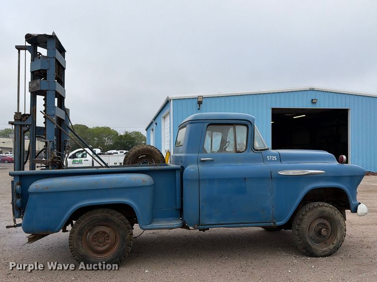 image for item DW6800 1957 Chevrolet 3100 drilling rig truck